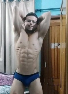 Arjun Singh - Male escort in Mumbai Photo 3 of 3