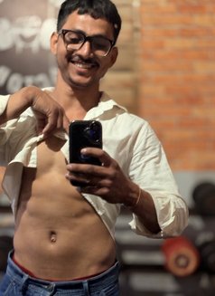 Arjun Singh - Male adult performer in New Delhi Photo 5 of 8