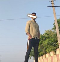 Arjun Thakur - Male adult performer in New Delhi