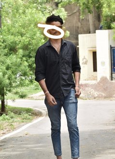 Arjun Thakur - Male adult performer in New Delhi Photo 3 of 3