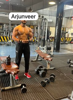 Arjunveer - Male escort in Chandigarh Photo 1 of 1