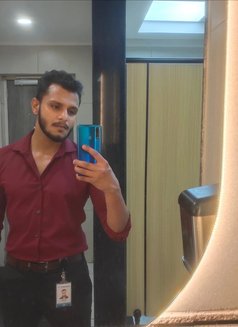 Arko - Male escort in Kolkata Photo 1 of 5