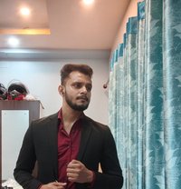Arko. - Acompañantes masculino in Kolkata