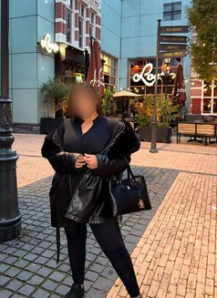 Arlana - escort in Barcelona Photo 3 of 23