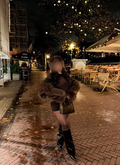 Arlana - escort in Barcelona Photo 5 of 23