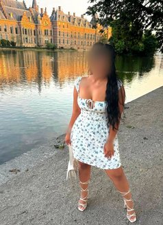 Arlana - escort in Barcelona Photo 22 of 23