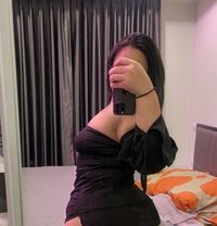 Arm - escort in Pattaya