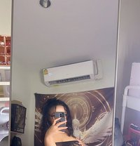 Arm Vietnamese in pattaya - escort in Pattaya