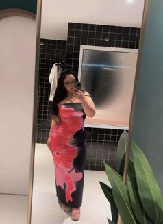 Arm Vietnamese queen in pattaya - escort in Pattaya Photo 3 of 22