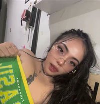 Arm Vietnamese queen in pattaya - puta in Pattaya