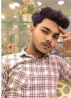 rise of the GIGOLO - Male escort in Kolkata Photo 5 of 9