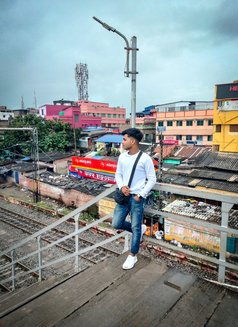 rise of the GIGOLO - Male escort in Kolkata Photo 7 of 9