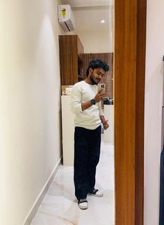 ARMAN ALI - Male escort in Kolkata Photo 10 of 12