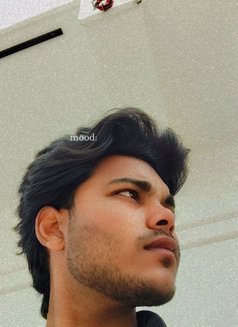 ARMAN ALI - Male escort in Kolkata Photo 11 of 12