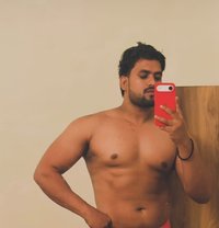 Arman - Acompañantes masculino in New Delhi