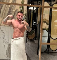Armando - Male escort in İstanbul