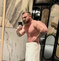 Armando - Male escort in İstanbul