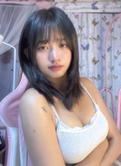 Arminda - escort in Indore Photo 1 of 5