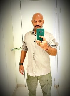 Army Bull, Sex Coach, Emotional Healer - Male escort in Bangalore Photo 10 of 18