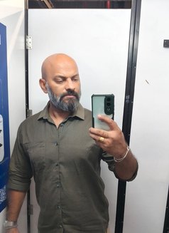 Army Daddy Bull for Ladies & Couples - Male escort in Mumbai Photo 10 of 12