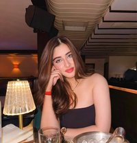 Arna Vip Model - puta in Ras al-Khaimah