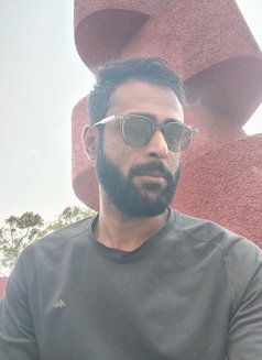 Arnab Independent - Male escort in Kolkata Photo 3 of 4