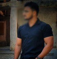 Arnabh - Male escort in New Delhi Photo 4 of 4