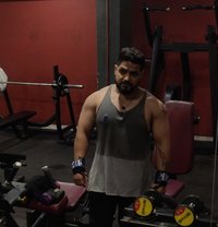 Arnav - Acompañantes masculino in Surat