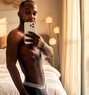 Arnold - Male escort in Dubai Photo 1 of 3
