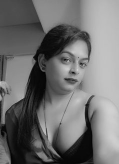 Arohi Arora - Transsexual escort in Ahmedabad Photo 23 of 30