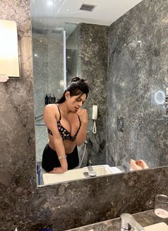 Arohi Arora - Acompañantes transexual in Rajkot Photo 20 of 24