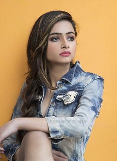 Arohi Bhardwaj - Agencia de putas in Lucknow Photo 1 of 5