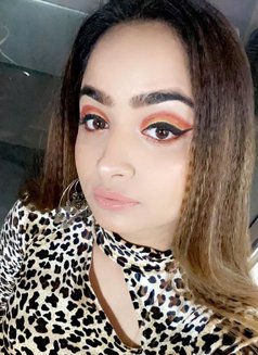 Arohi Bhardwaj - Agencia de putas in Lucknow Photo 4 of 5