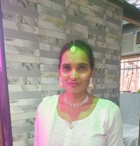 Arohi Independent girl (cam&real)meet - escort in Pune