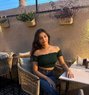 Arohi - escort in Ahmedabad Photo 1 of 5