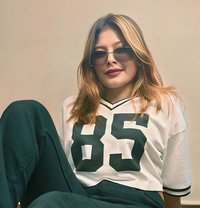 Arohi - escort in Bangalore