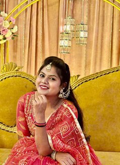 Arohi - escort in Bangalore Photo 1 of 1