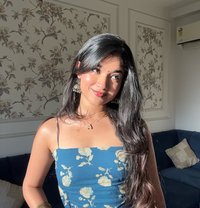 Arohi - escort in Kochi