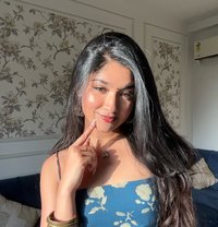 Arohi - escort in Kochi