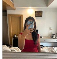 Arohi Low Price in Mumbai - escort in Mumbai