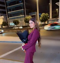 Arohi Sharma 21 Years Old Indian Student - puta in Dubai