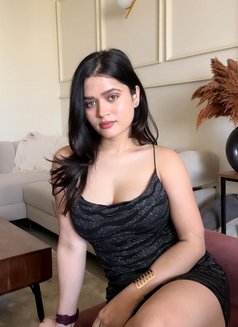 Arohi Vip Escort in Kochi - escort in Kochi Photo 4 of 6