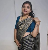 Neha Choudhary independent housewife ONS - puta in Chennai Photo 7 of 7