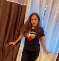 Arohiee Kapoor Cash Payment - escort agency in Pune