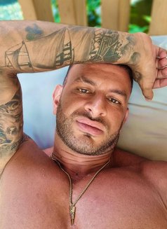 ARON from Italy 🇮🇹 - Male escort in Bangkok Photo 2 of 18