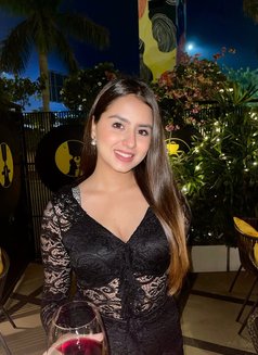 Indian Model Arti - escort in Dubai Photo 3 of 3