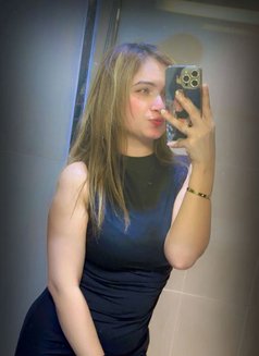 Aroohi - escort in Dubai Photo 1 of 5