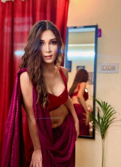 Arora - Transsexual escort in Bangalore Photo 11 of 13