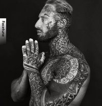 Aros - Male escort in London