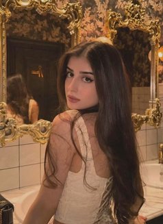 Arpita College Student - escort in Sharjah Photo 3 of 3